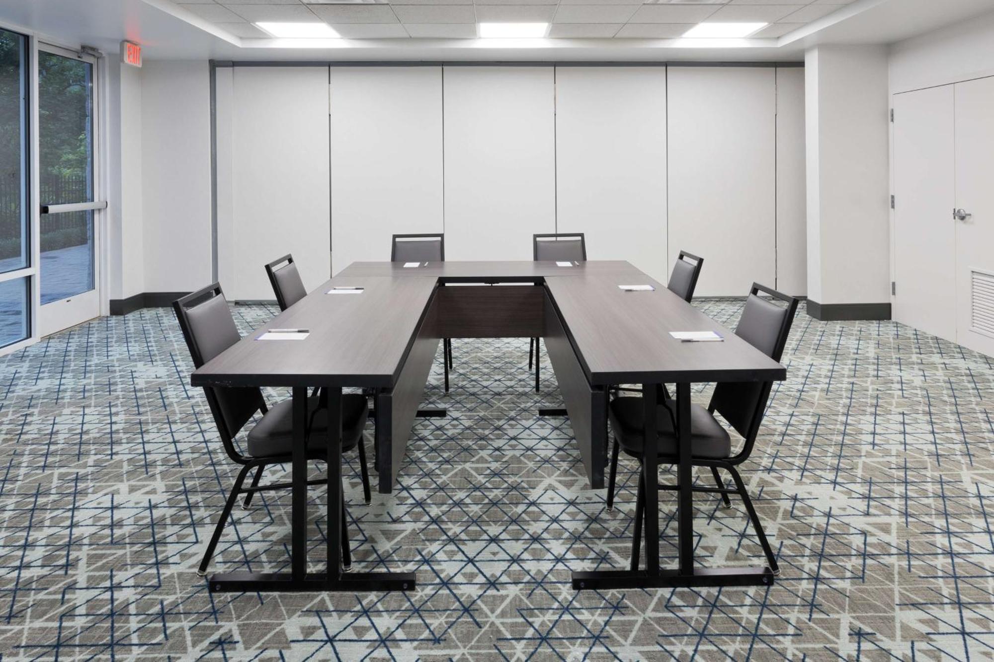 Hilton Garden Inn Birmingham Se/Liberty Park Kültér fotó