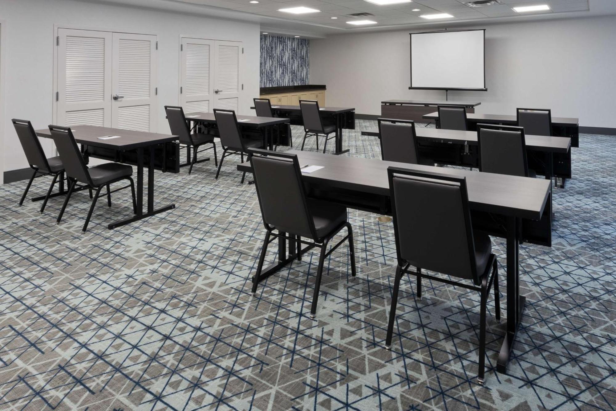Hilton Garden Inn Birmingham Se/Liberty Park Kültér fotó