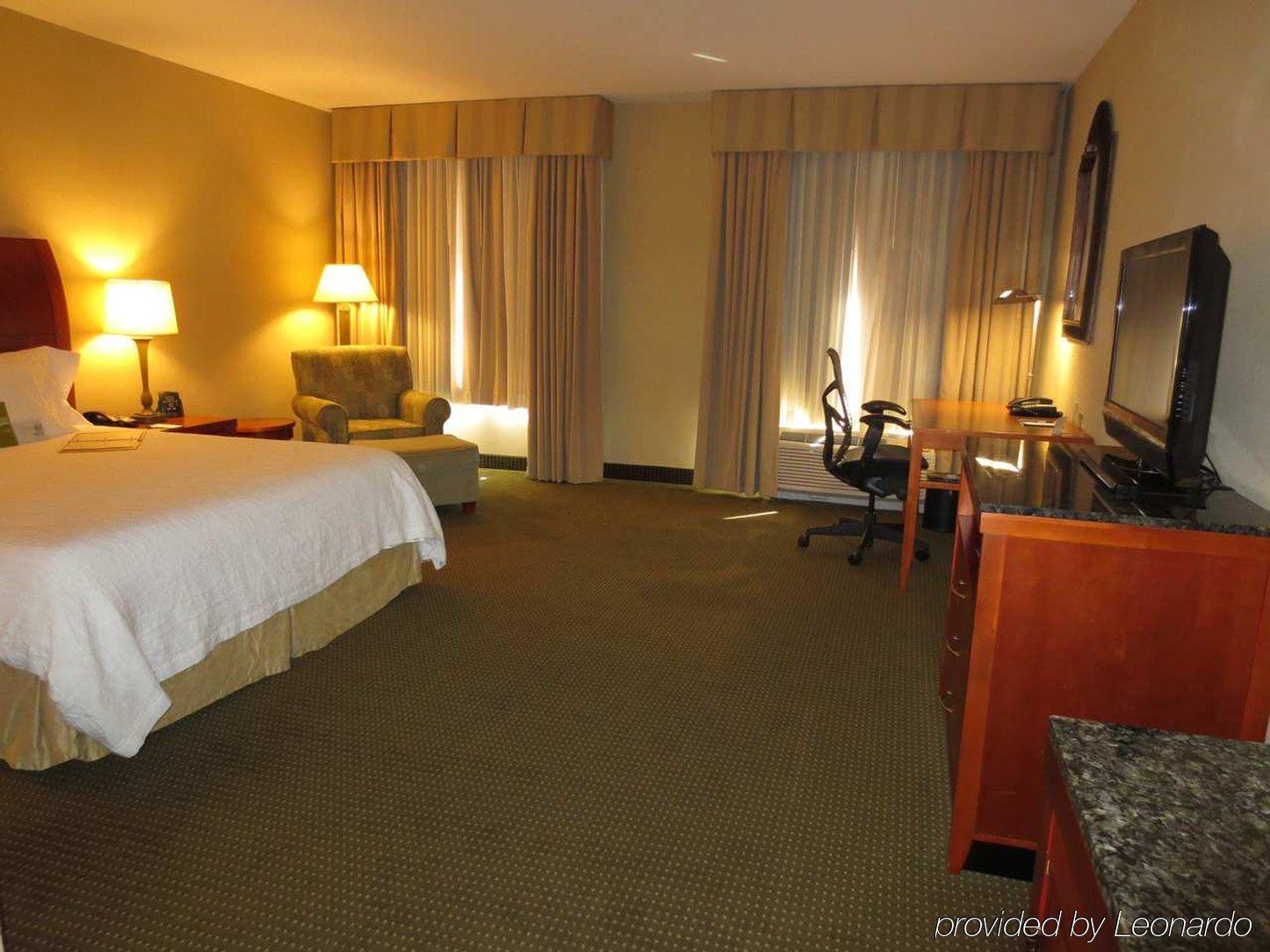 Hilton Garden Inn Birmingham Se/Liberty Park Kültér fotó